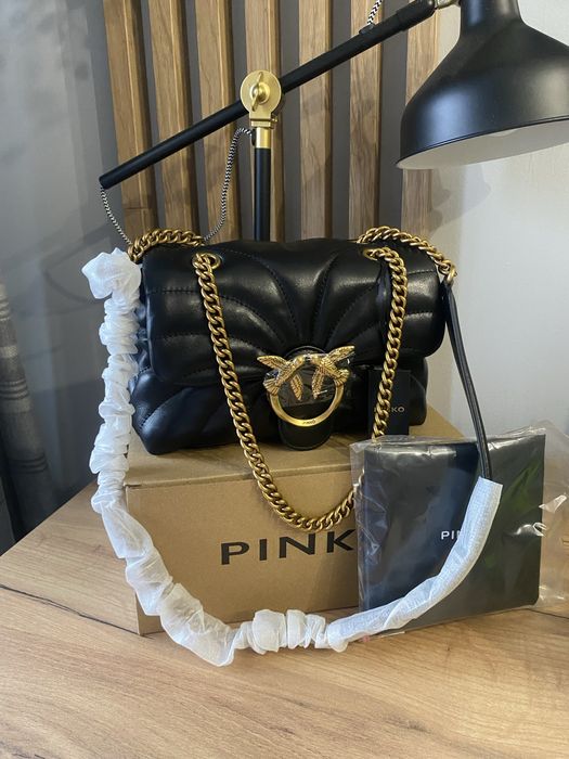 Elegancka torebka Pinko Love Bag czarna pikowana złoty łańcuch