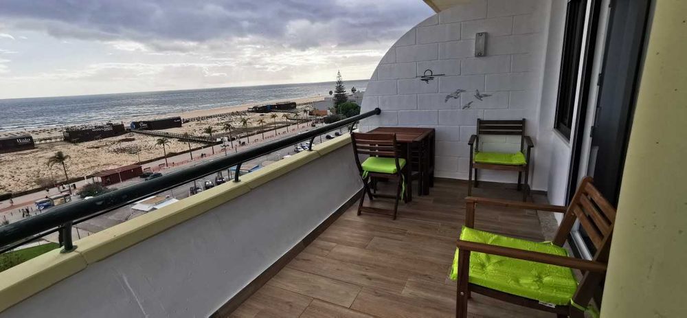 EAR-032 Apartamento T2 em Monte Gordo com vista mar