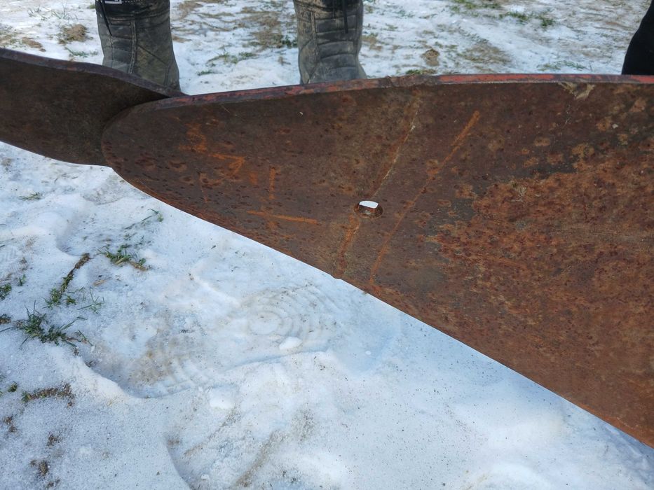 Плуг Квернеленд двокорпусний.