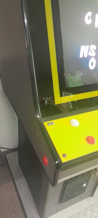 Máquina Pinball nova original damos garantia.