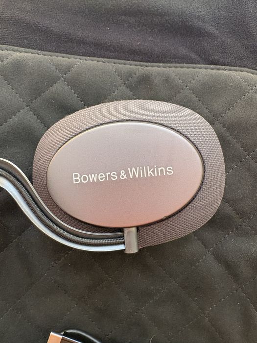 Słuchawki Bowers & Wilkins PX stan idealny