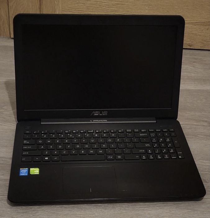 Laptop asus f555l sprawny 100%