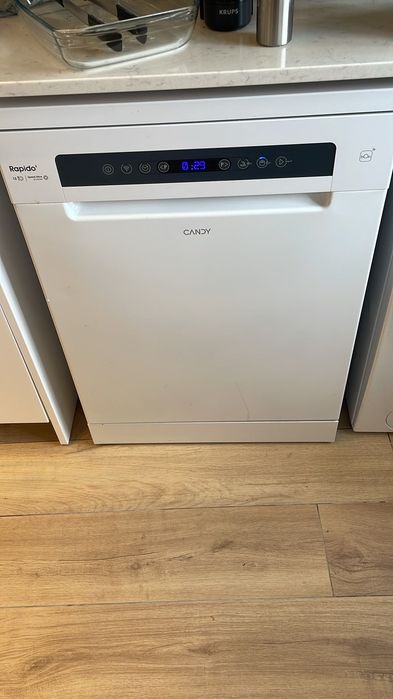 Máquina de lavar a louça