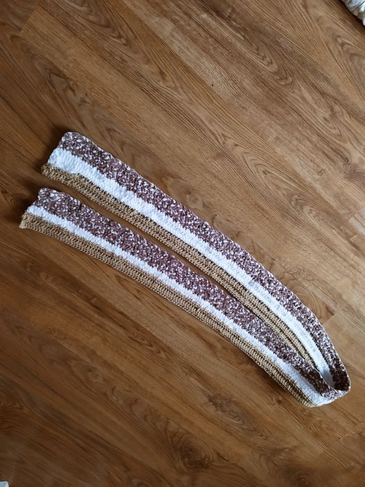 szalik ręcznie robiony