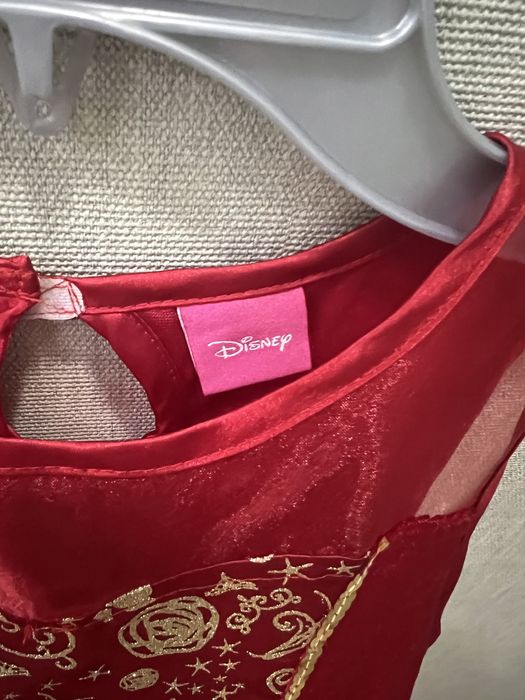 Святкова сукня для дівчинки