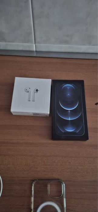 Iphone 12 Pro 128 gb + AirPods