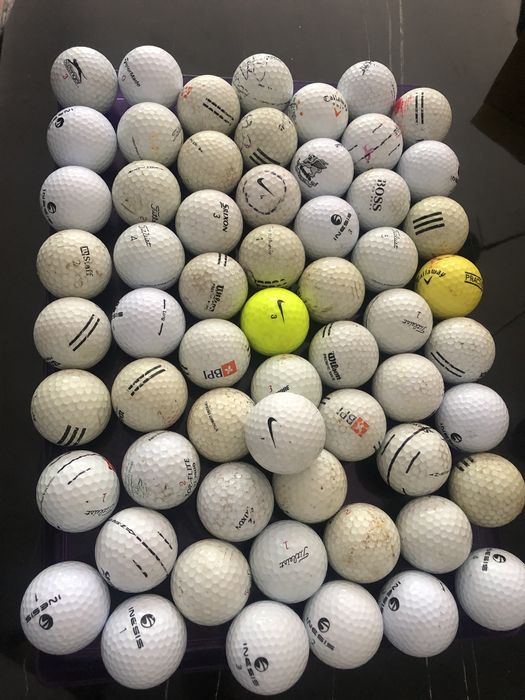 60 Bolas de golf, bolas de varias marcas. Algumas novas