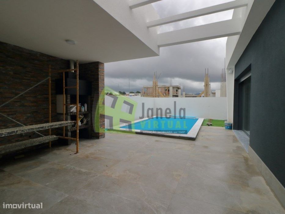 Moradia Isolada Térrea T3 com Piscina - Azeitão