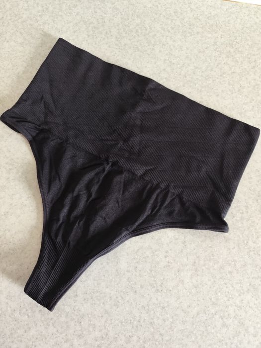 Стягуючі коригуючі стрінги труси корекція фігури XL стегна 100-105