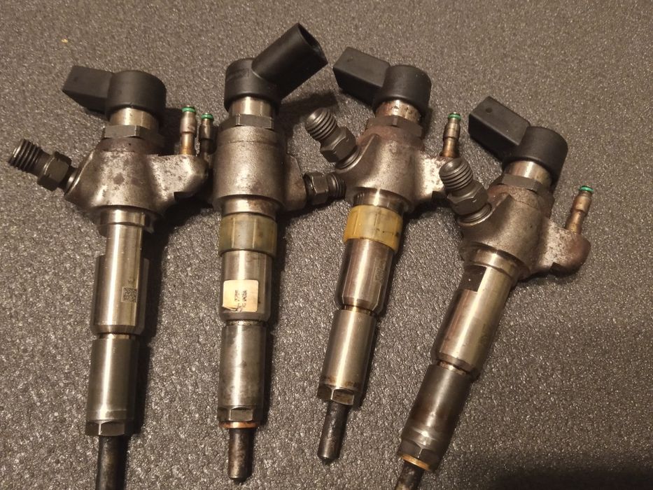 1608518380 Форсунка ЄВРО 5 1.6 HDI EHDI код 9802448680 оригінал Пежо