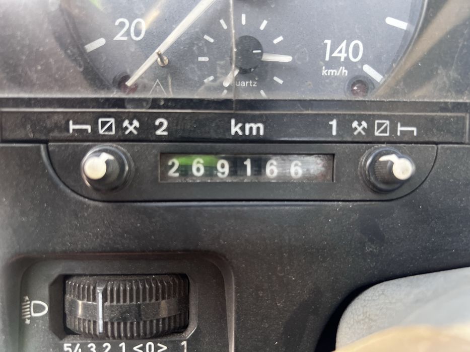 Mercedes 812 Vario 1999