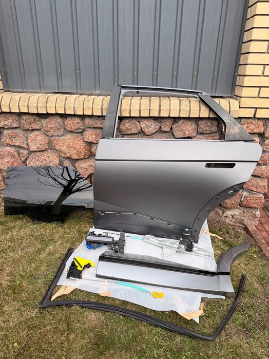 Hyundai Ioniq 5 двері колір T5R