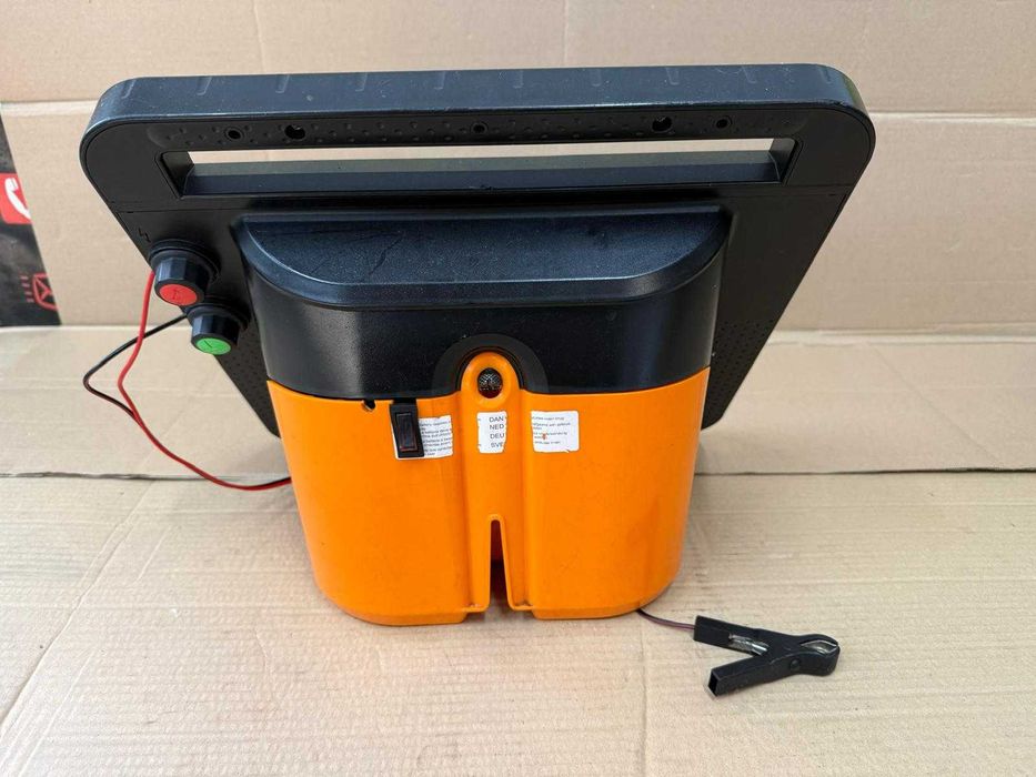Gallagher S100 PASTUCH solarny zasilacz z akumulatorem 12V