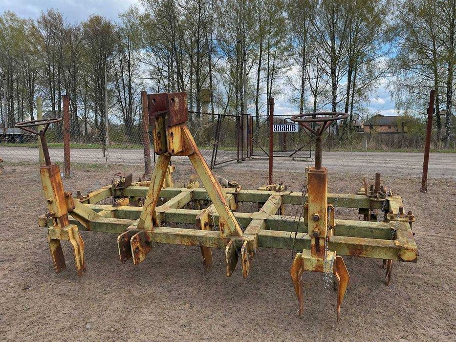 Культиватор (глибокорозпушувач)