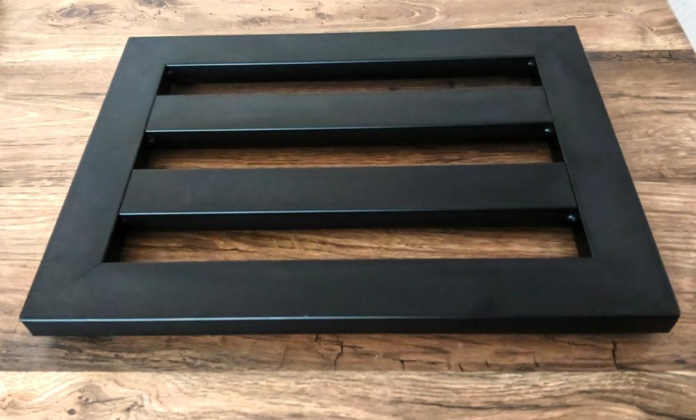 Pedalboard na efekty gitarowe - metal/370 x 270 x 30 mm/nowy/wys. free