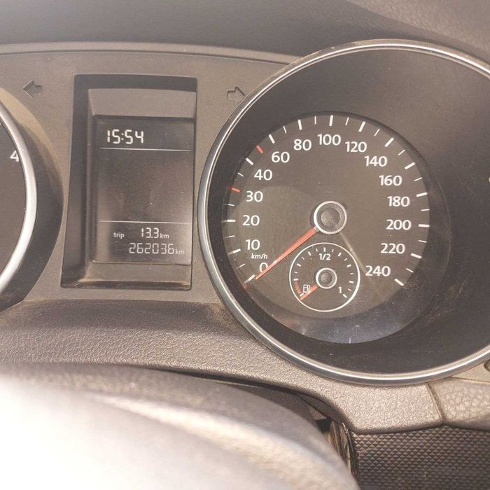 Автомобіль Volkswagen Golf 2010