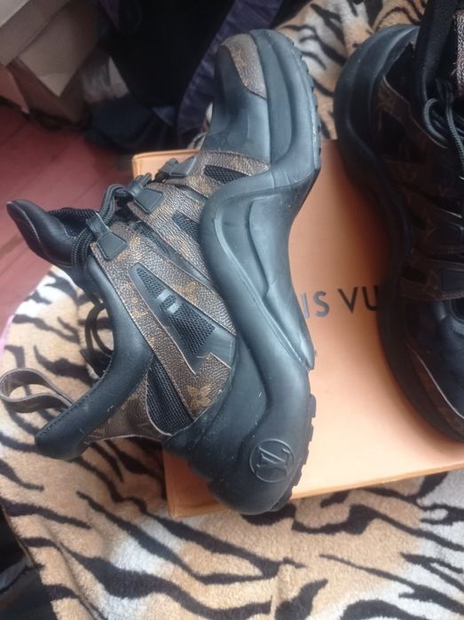 Кроссовки Louis vuitton