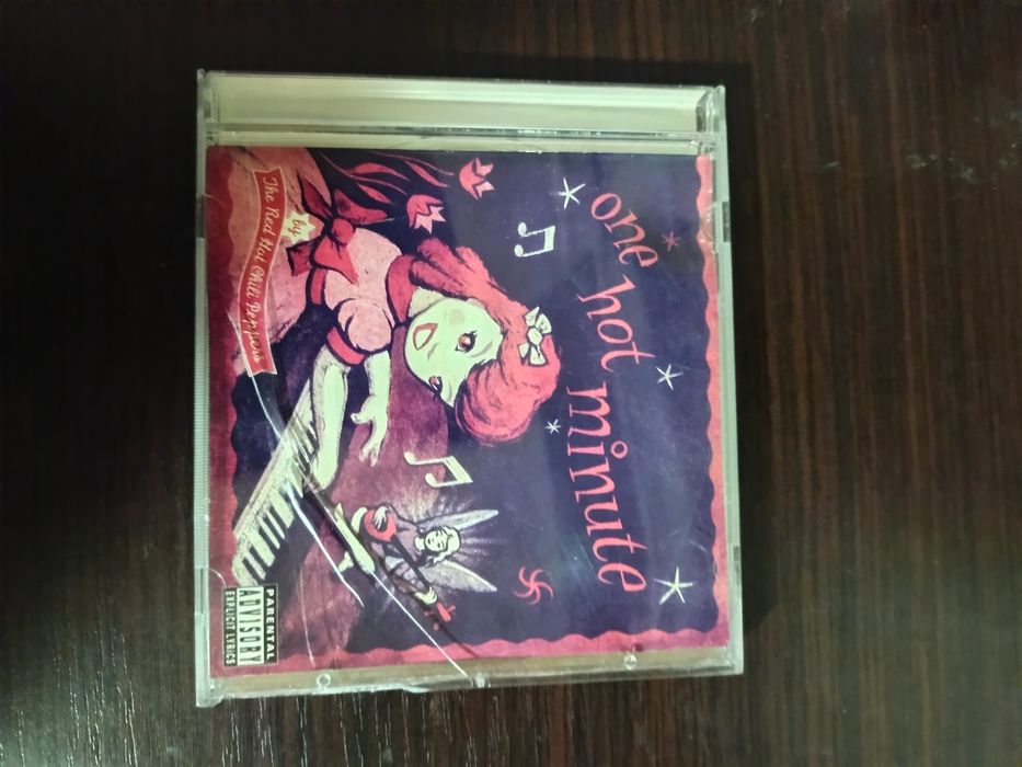 CD  Red Chot Chili Peppers,Artension