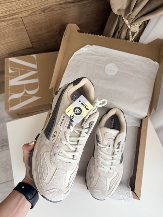 Чоловіче дихаюче спортивне взуття bona, зручні кросівки 42