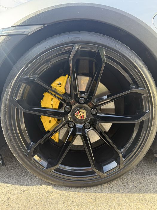 Porsche taycan 4 Cross Turismo