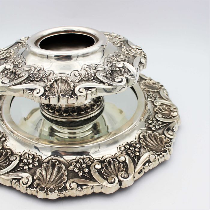 Centro de Mesa Redondo em Prata Portuguesa