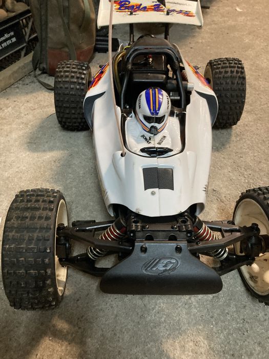 Rc fg baja 29cm esta em bom estado