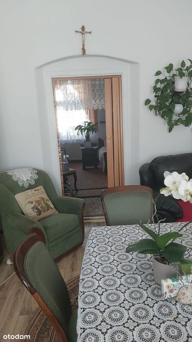 Bezczynszowe, mieszkanie 68,98 m² w Bledzewie + 24,13 m² gosp.