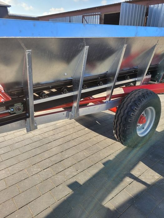 Rozsiewacz  wapna rcw 3 komunalny  piaskarka,  solarka,  piast