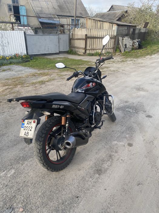 Продам ліфан 200