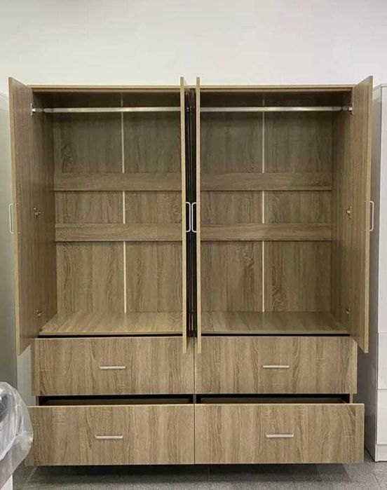 Liquidação! Roupeiro de 4 portas + portes 278€ WP04M
