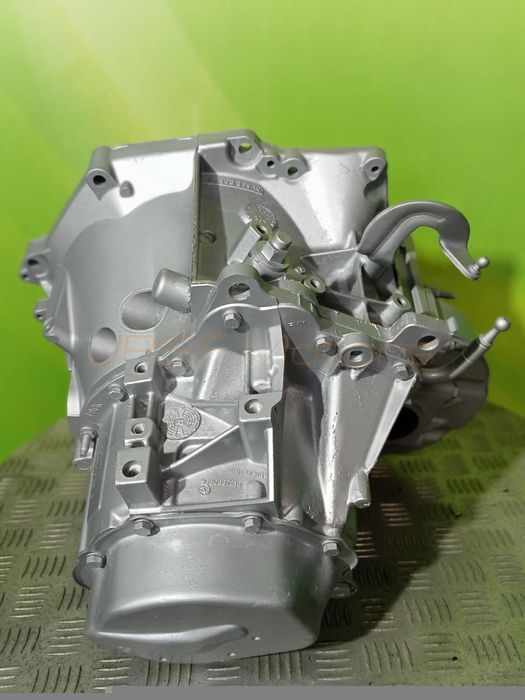 Caixa de Velocidades Citroen C4 1.6 HDI 20DM75 - RECONDICIONADA