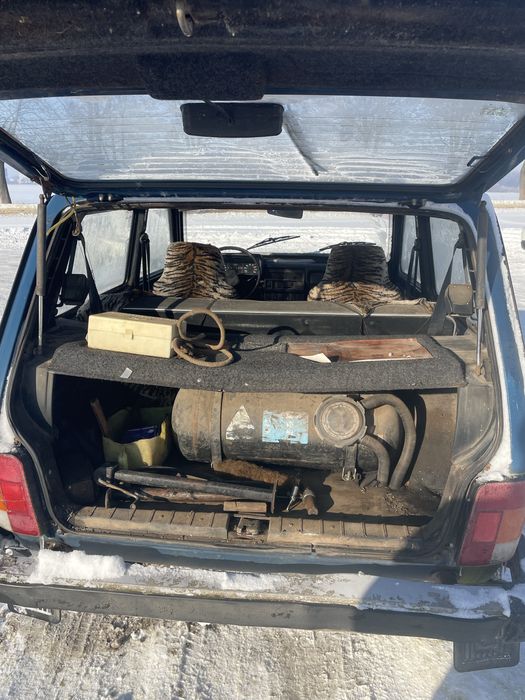 Продам!! Нива 2121 4х4