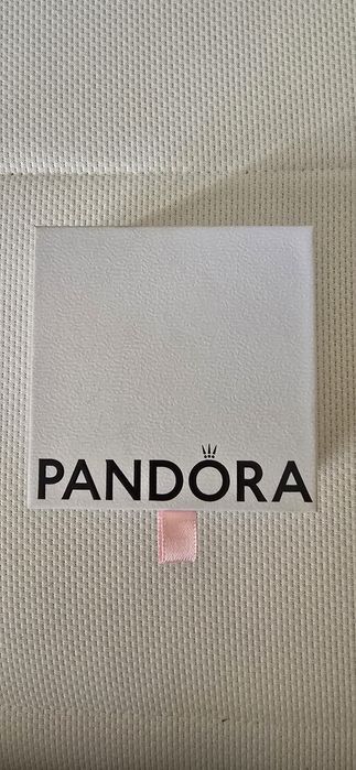 Conjunto colar e brincos pandora em prata