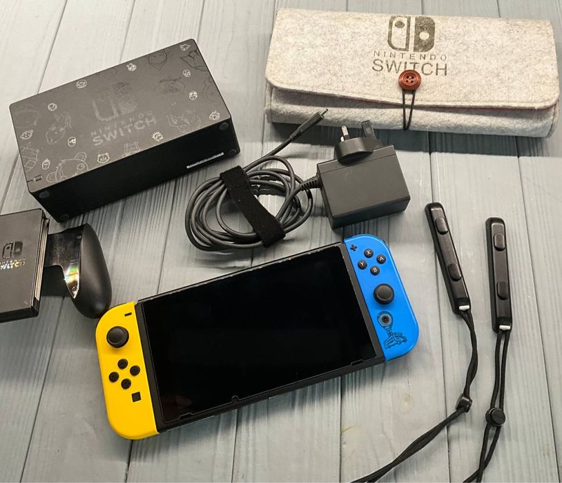 Гра  Nintendo switch v2  Fortnite Edition