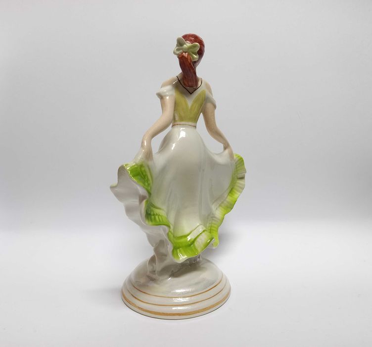 Tancerka, figurka, Steatyt Katowice