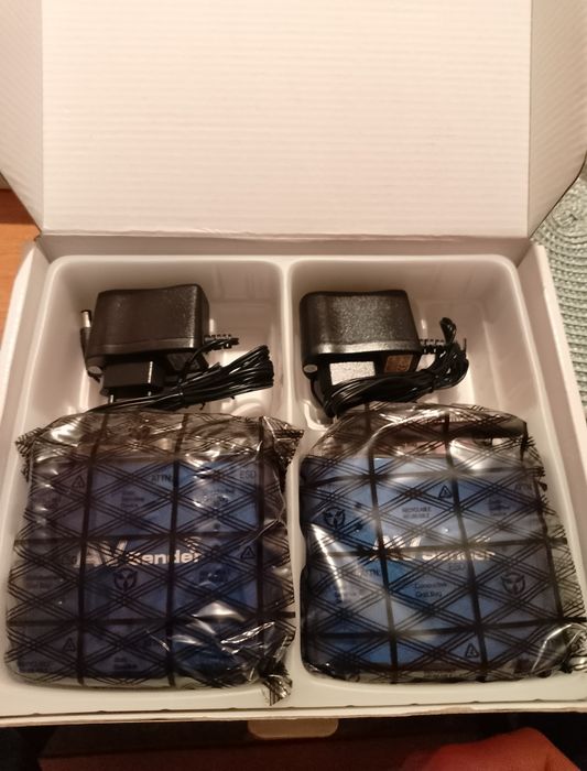 PAKITE AV sender . Bezprzewodowy transmiter sygnału TV