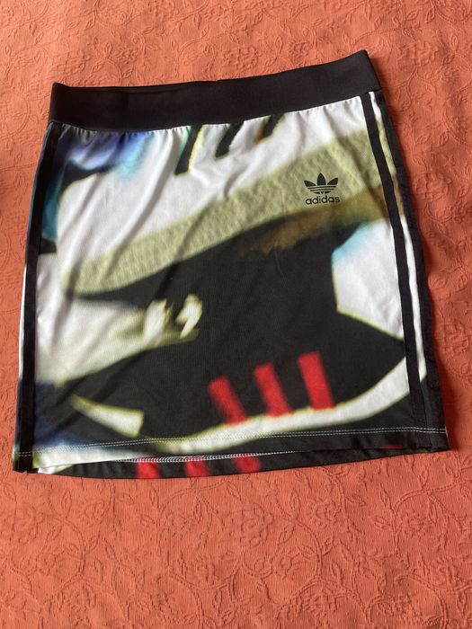 Спідниця adidas p.38