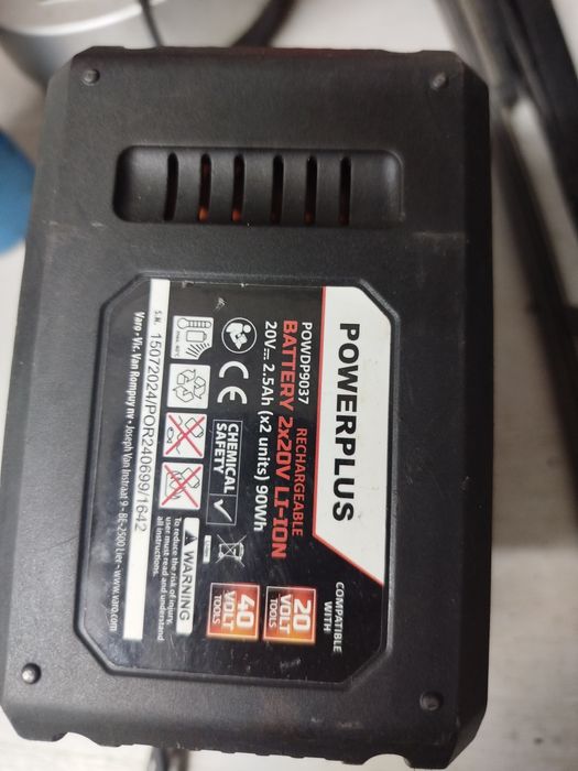 Bateria mais carregador powertools