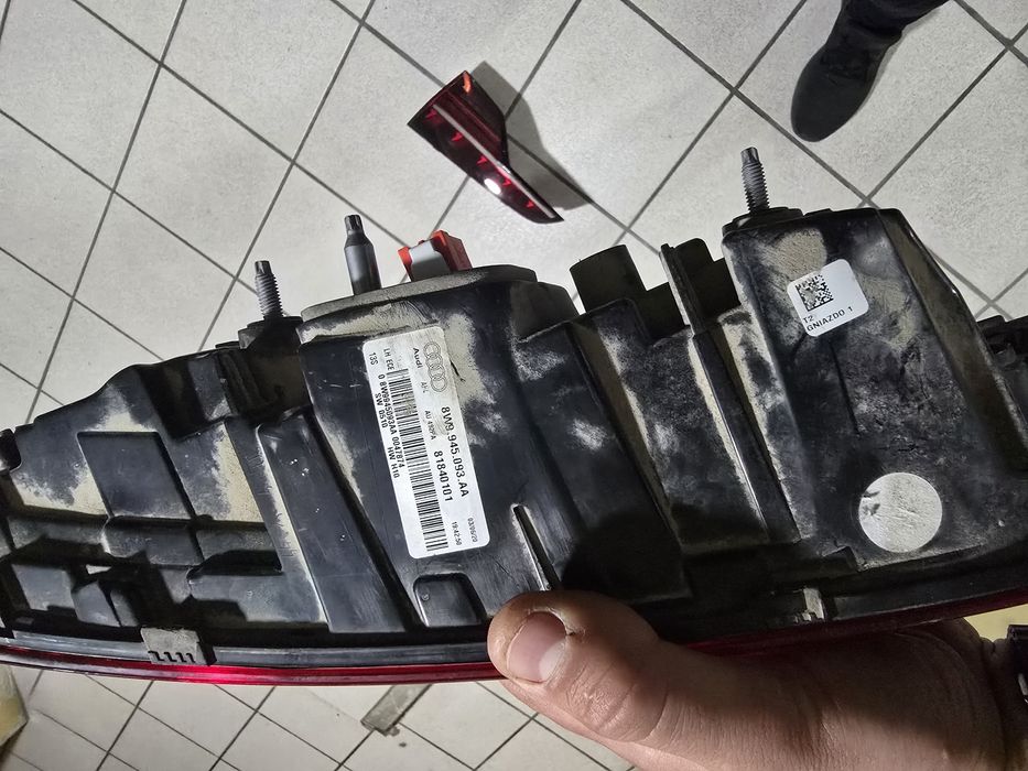 Farolins Audi A4 2020