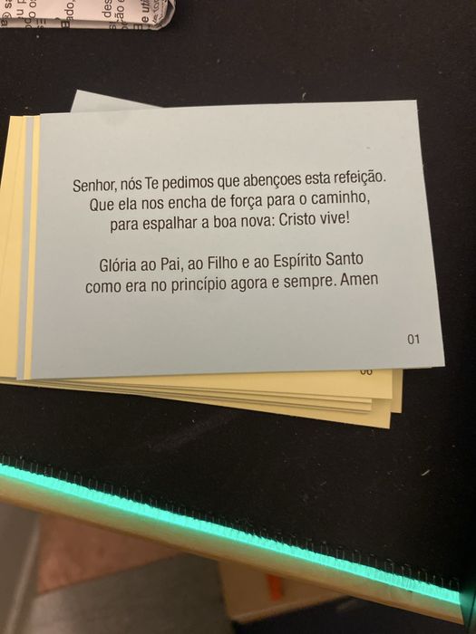 Pequenas orações para refeições em família