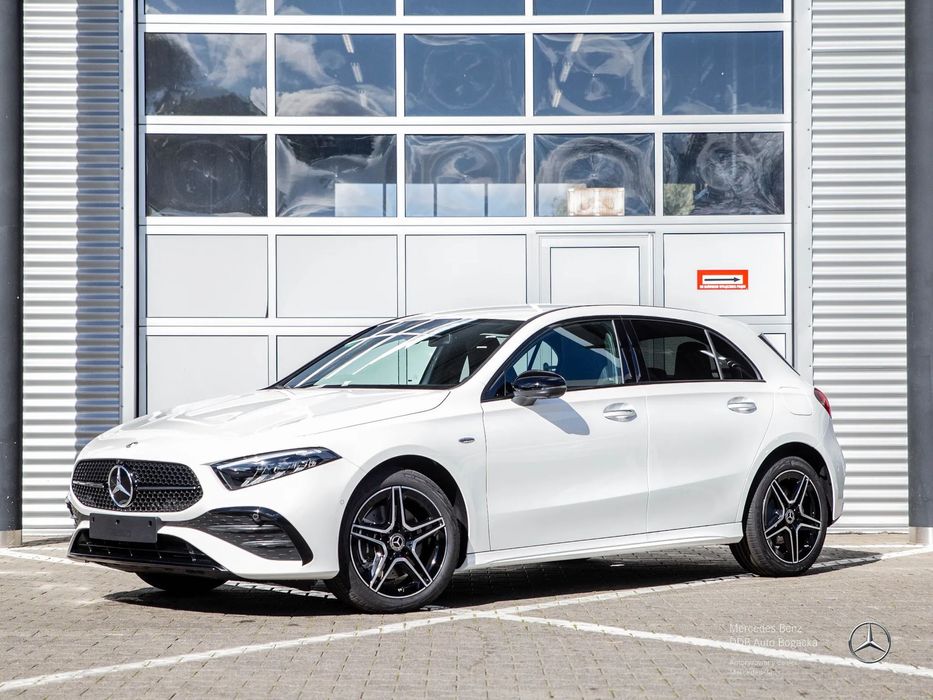 Mercedes-Benz Klasa A A 250e PHEV / Pakiet AMG Advanced Plus / 03382 / DDB Auto