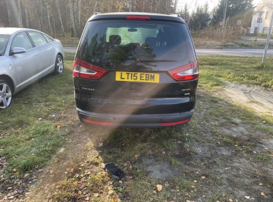 Zderzak przedni Ford Galaxy MK3 2015 – oryginał – dobry stan