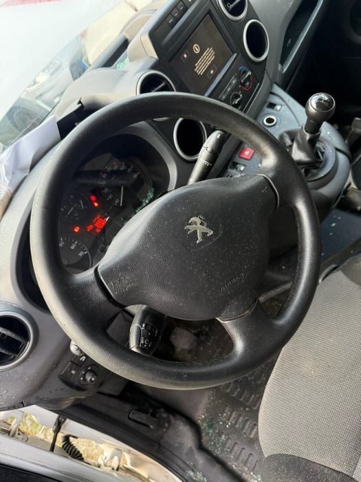 Para peças PEUGEOT Partner II
