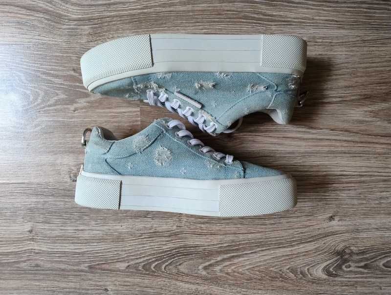 Buty Kendall+Kylie