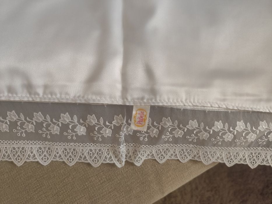 Jogo de Lençóis PIUBELLE em cetim branco com Renda para cama de casal – NOVO