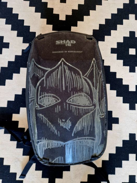 Mochila mota impermeável