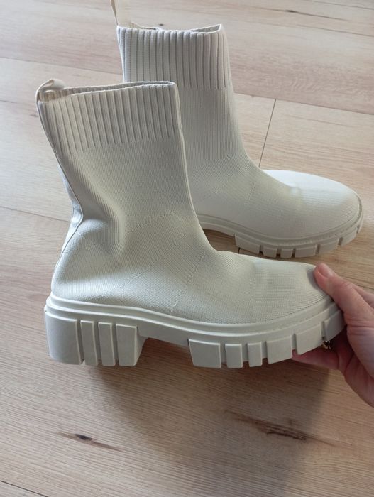 Krush botki rozm 39 kolor beżowy