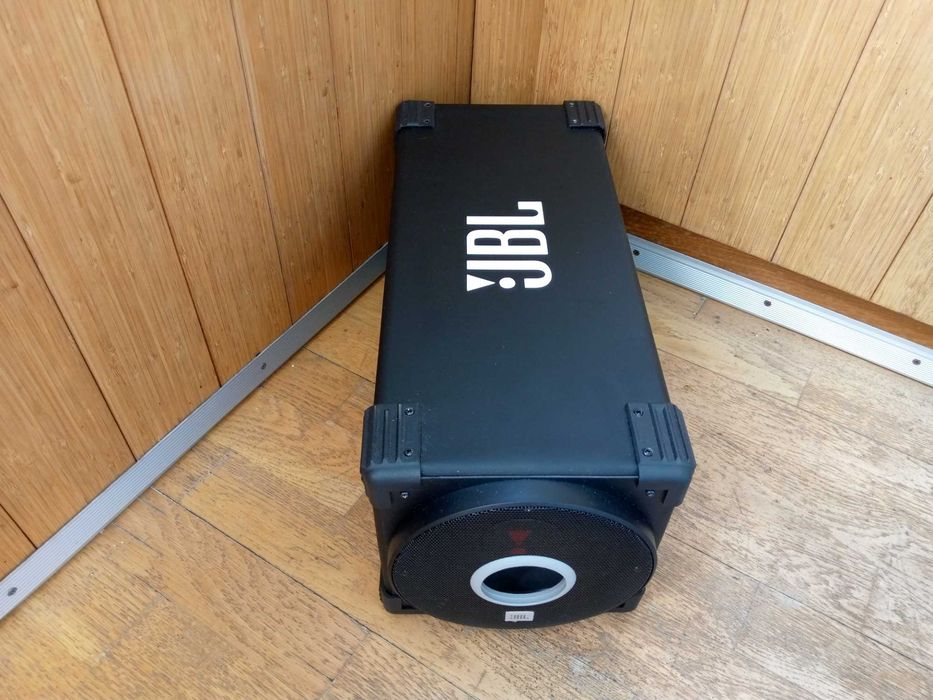 Сабвуфер автомобильный JBL пассивный 100 Вт.