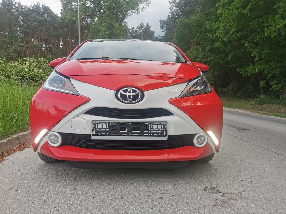 TOYOTA AYGO, 2014R,998cm, Wersja X  play, Klimatyzacja, Kamera cofania