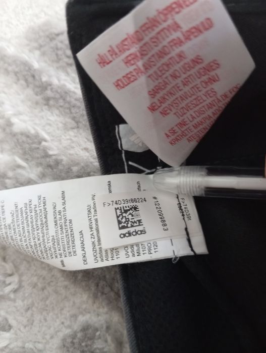 Оригінальна кепка adidas